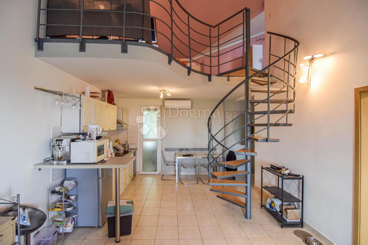 Stanovanje Umag, 87m2