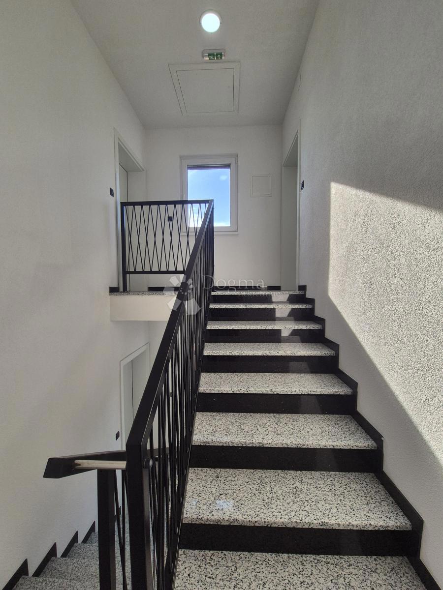 Stanovanje Seline, Starigrad, 57m2