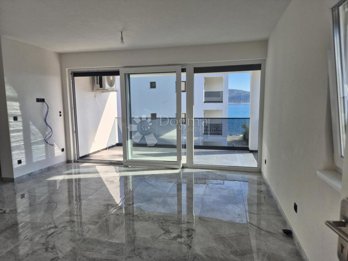 Stanovanje Seline, Starigrad, 57m2