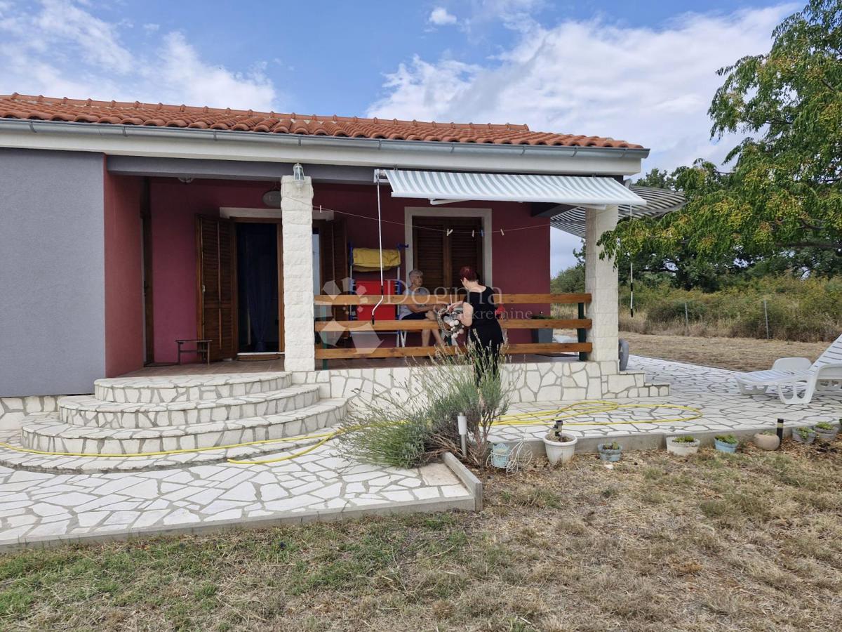 Hiša Gornje Raštane, Sveti Filip I Jakov, 70m2
