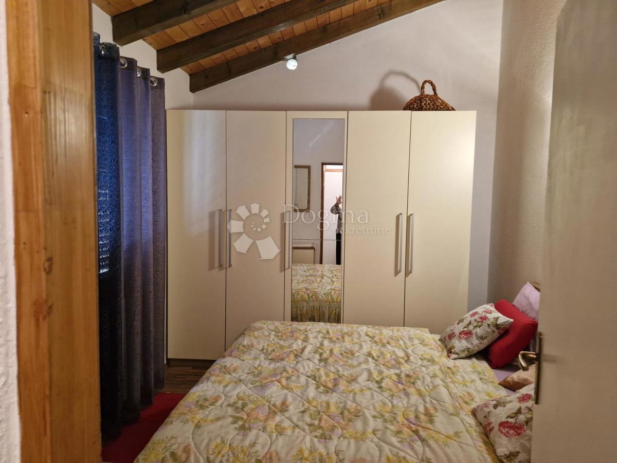 Hiša Gornje Raštane, Sveti Filip I Jakov, 70m2