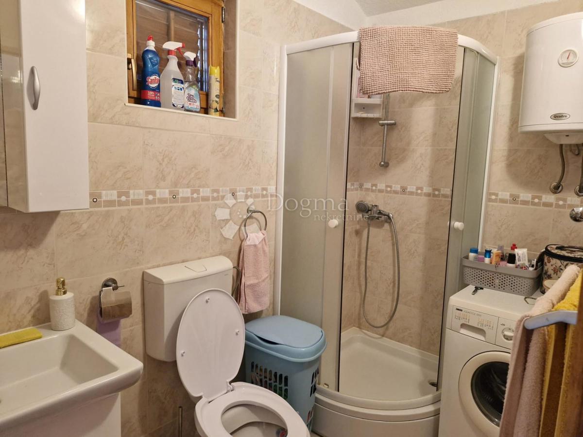 Hiša Gornje Raštane, Sveti Filip I Jakov, 70m2