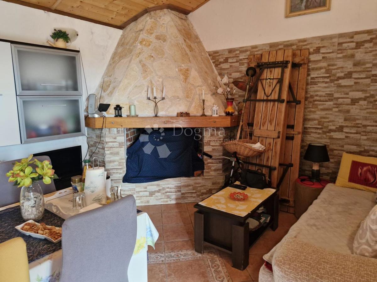 Hiša Gornje Raštane, Sveti Filip I Jakov, 70m2