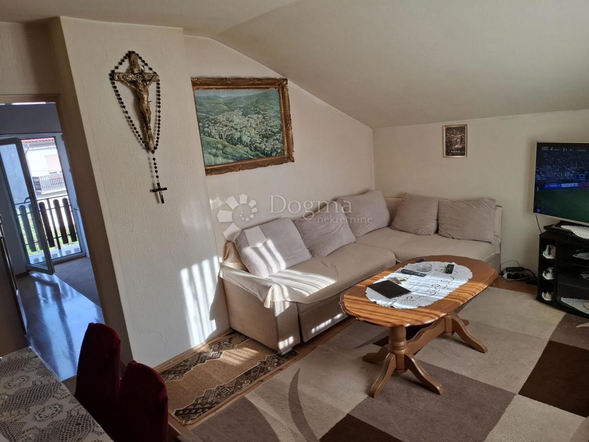 Stanovanje Centar, Zaprešić, 69m2
