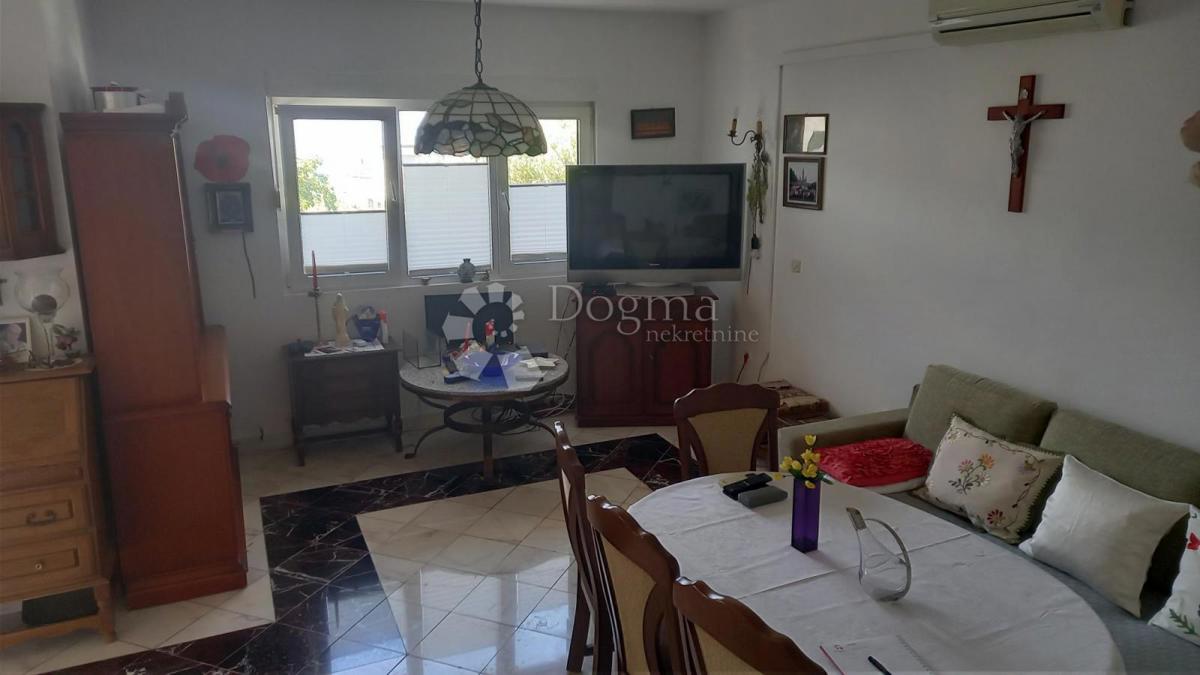 Stanovanje Makarska, 70m2