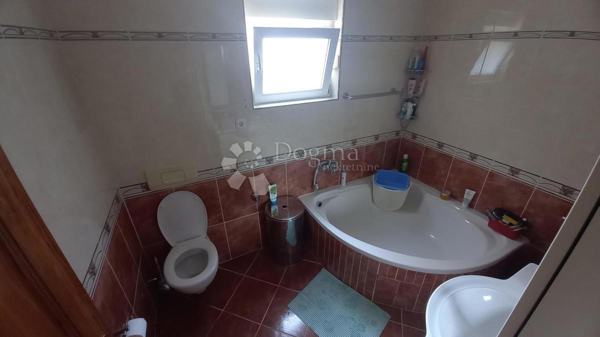 Stanovanje Makarska, 70m2