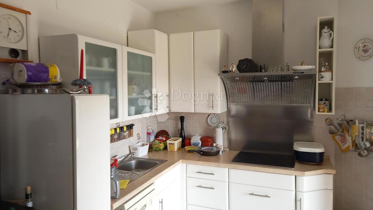 Stanovanje Makarska, 70m2