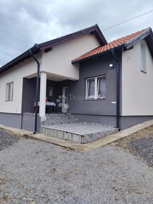 ČAGLIN - ODLIČNA HIŠA S ČUDOVITIM RAZGLEDOM 