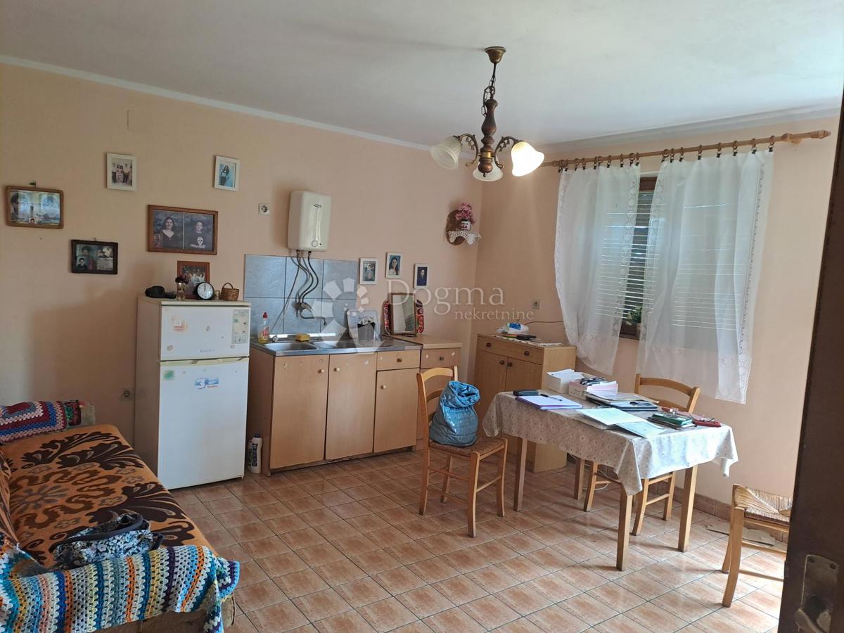 Hiša Slavsko Polje, Gvozd, 160m2