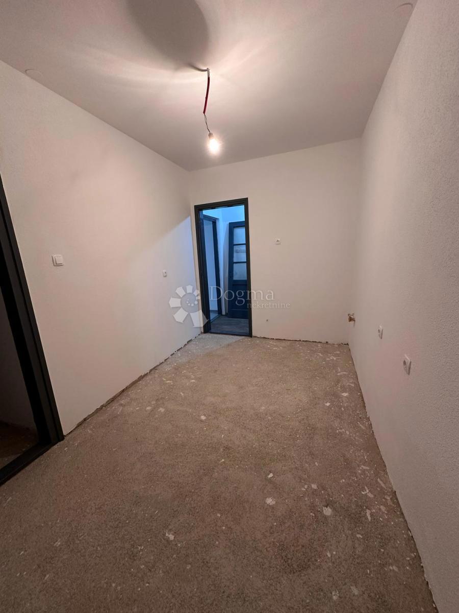 Stanovanje Centar, Gospić, 50m2