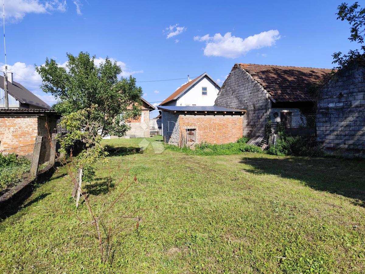 Hiša Strmec, Sveta Nedelja, 634m2