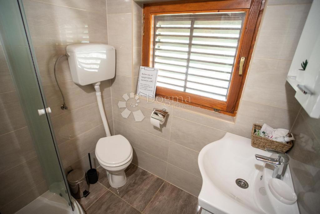 Hiša Brod na Kupi, Delnice, 130m2