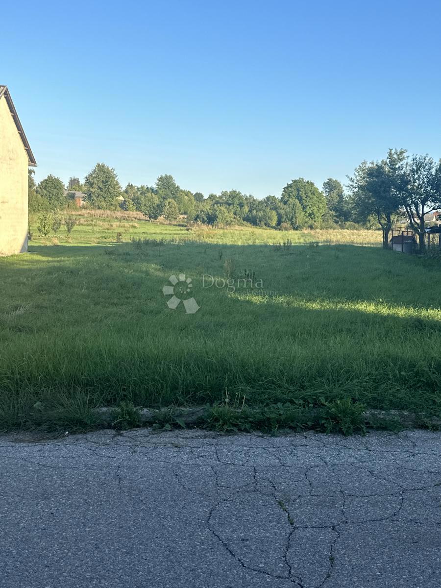 Zazidljivo zemljišče Logorište, Gospić, 6.950m2