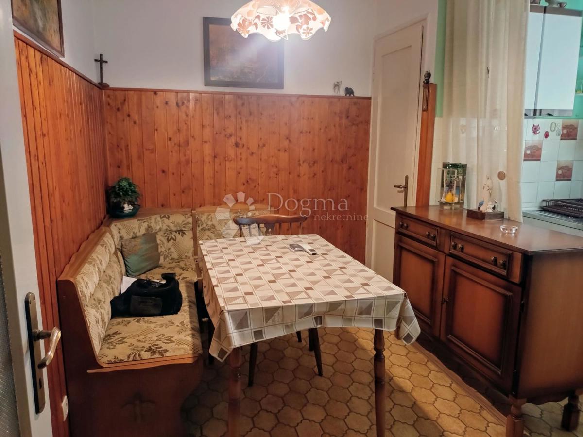 Stanovanje Pećine, Rijeka, 36,25m2