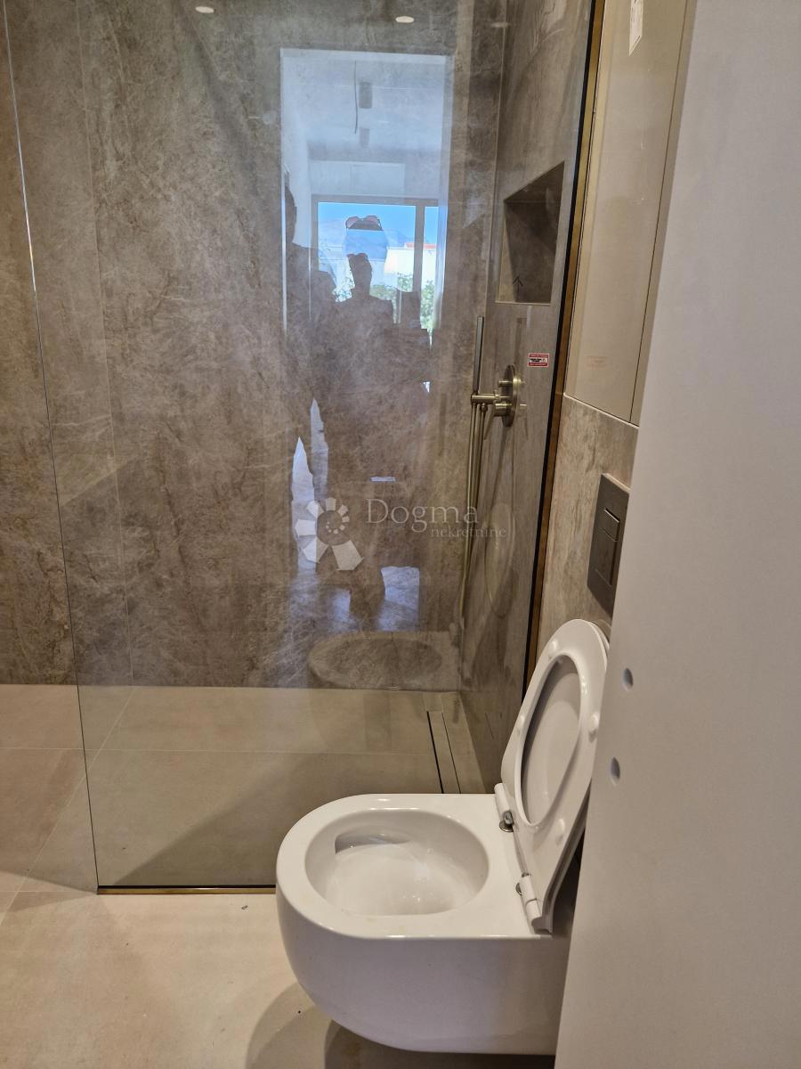 Hiša Lokva Rogoznica, Omiš, 520m2