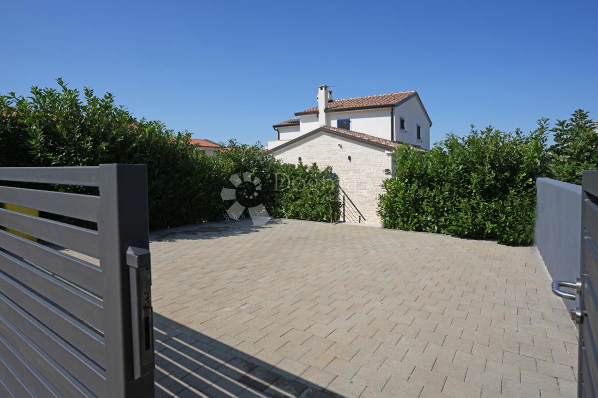 Hiša Poreč, 141m2