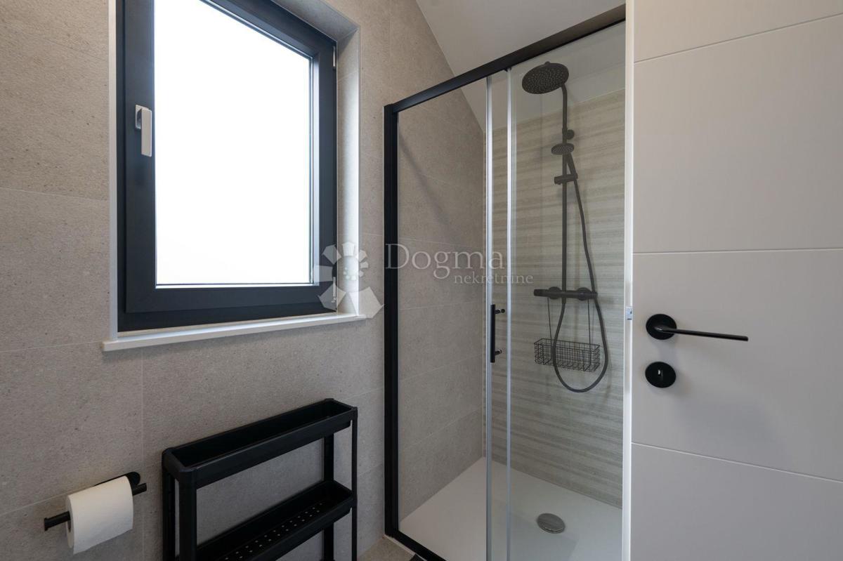 Hiša Rakalj, Marčana, 170m2