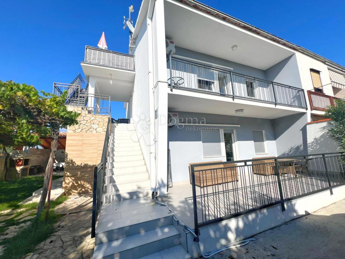 Hiša Medulin, 250m2