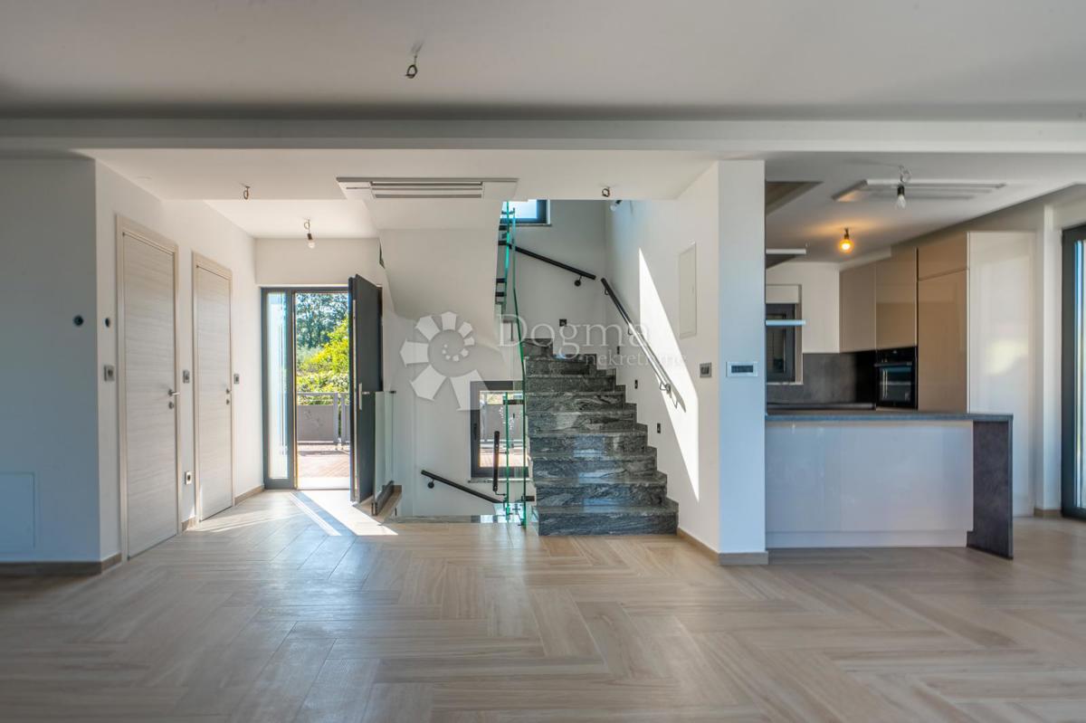 Hiša Milčetići, Malinska-Dubašnica, 183m2