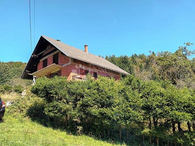 Hiša Kuželj, Delnice, 262m2