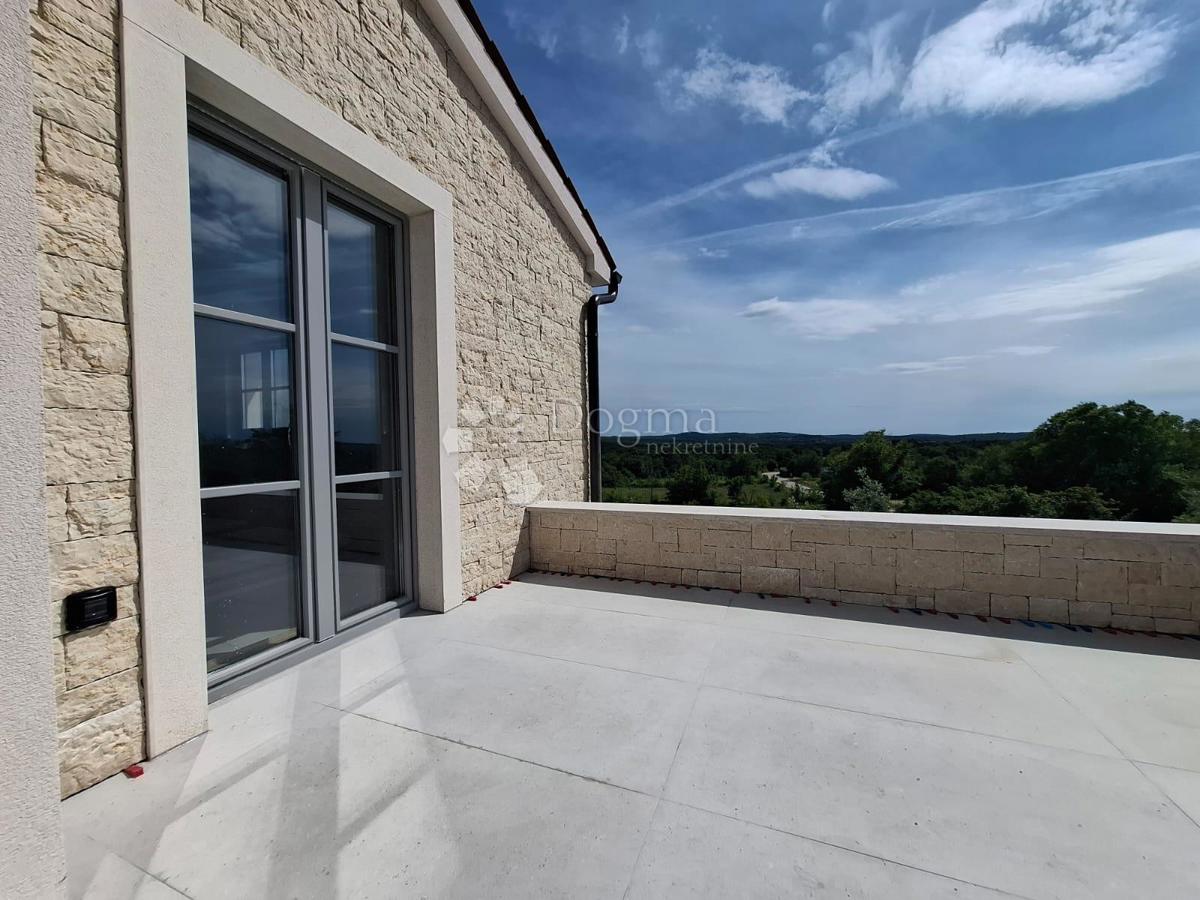 Hiša Poreč, 303,10m2