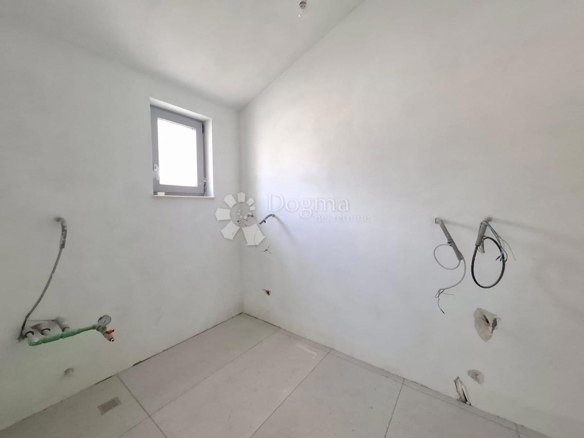 Hiša Poreč, 303,10m2