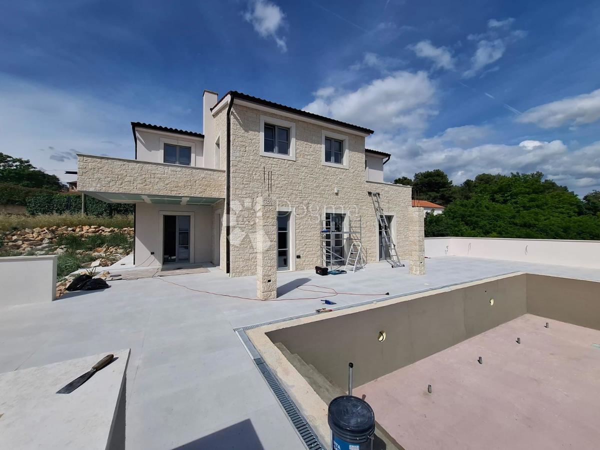 Hiša Poreč, 303,10m2