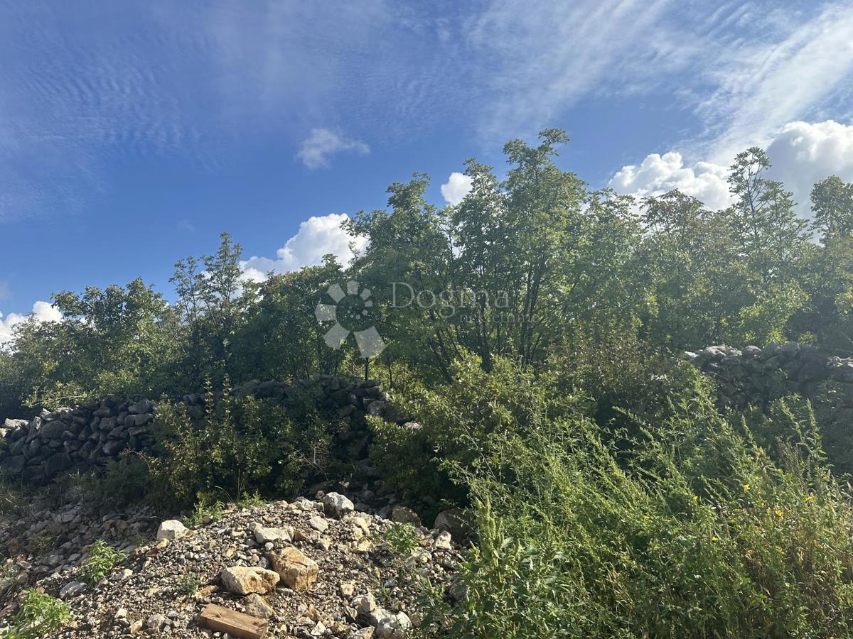 Zazidljivo zemljišče Šmrika, Kraljevica, 690m2