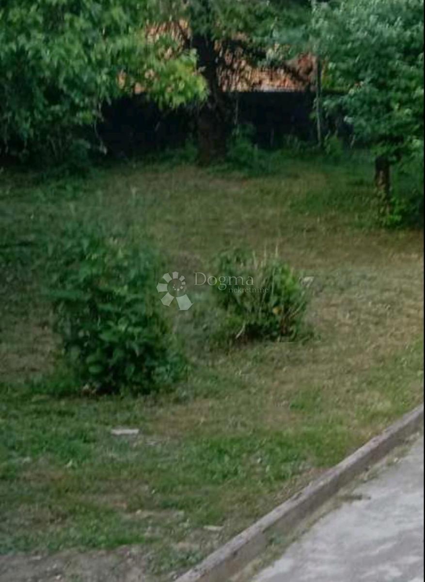 Hiša Delnice, 365m2