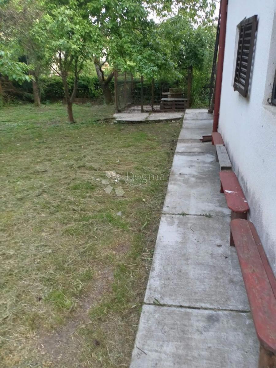 Hiša Delnice, 365m2