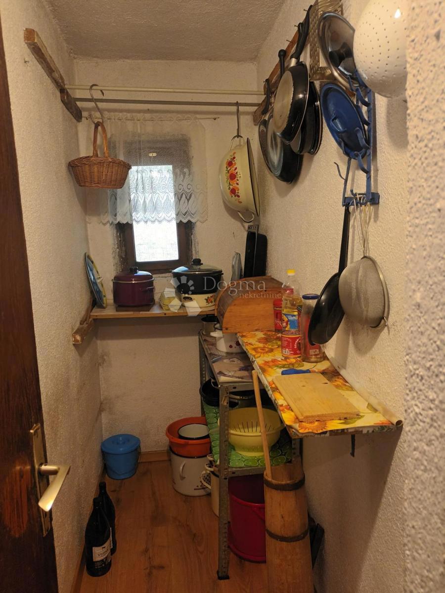 Hiša Bunić, Udbina, 100m2