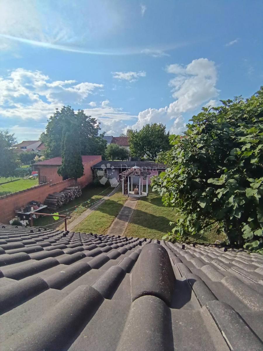 Hiša Višnjevac, Osijek - Okolica, 250m2