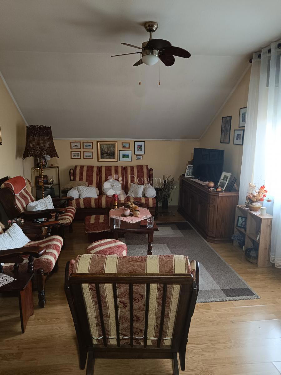 Hiša Mitnica, Vukovar, 393m2