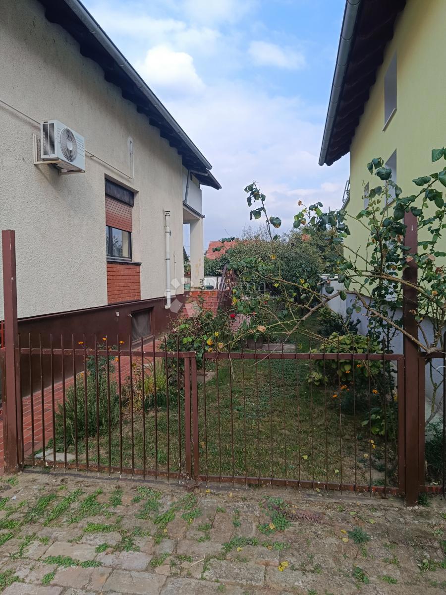 Hiša Mitnica, Vukovar, 393m2