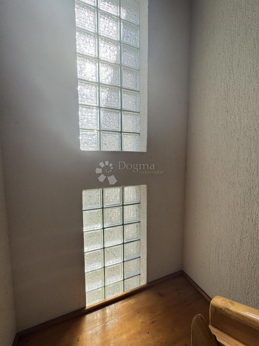 Hiša Sunger, Mrkopalj, 190m2