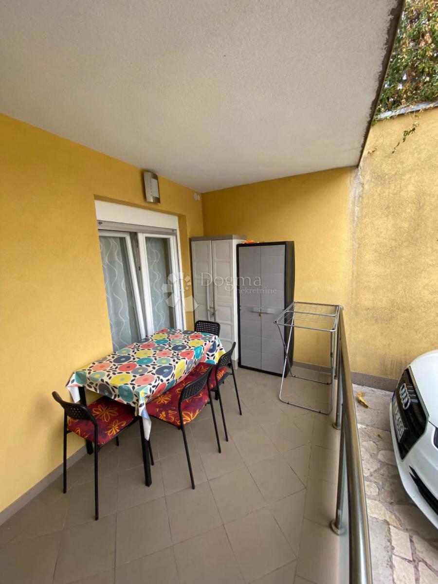 Hiša Novi Vinodolski, 100m2