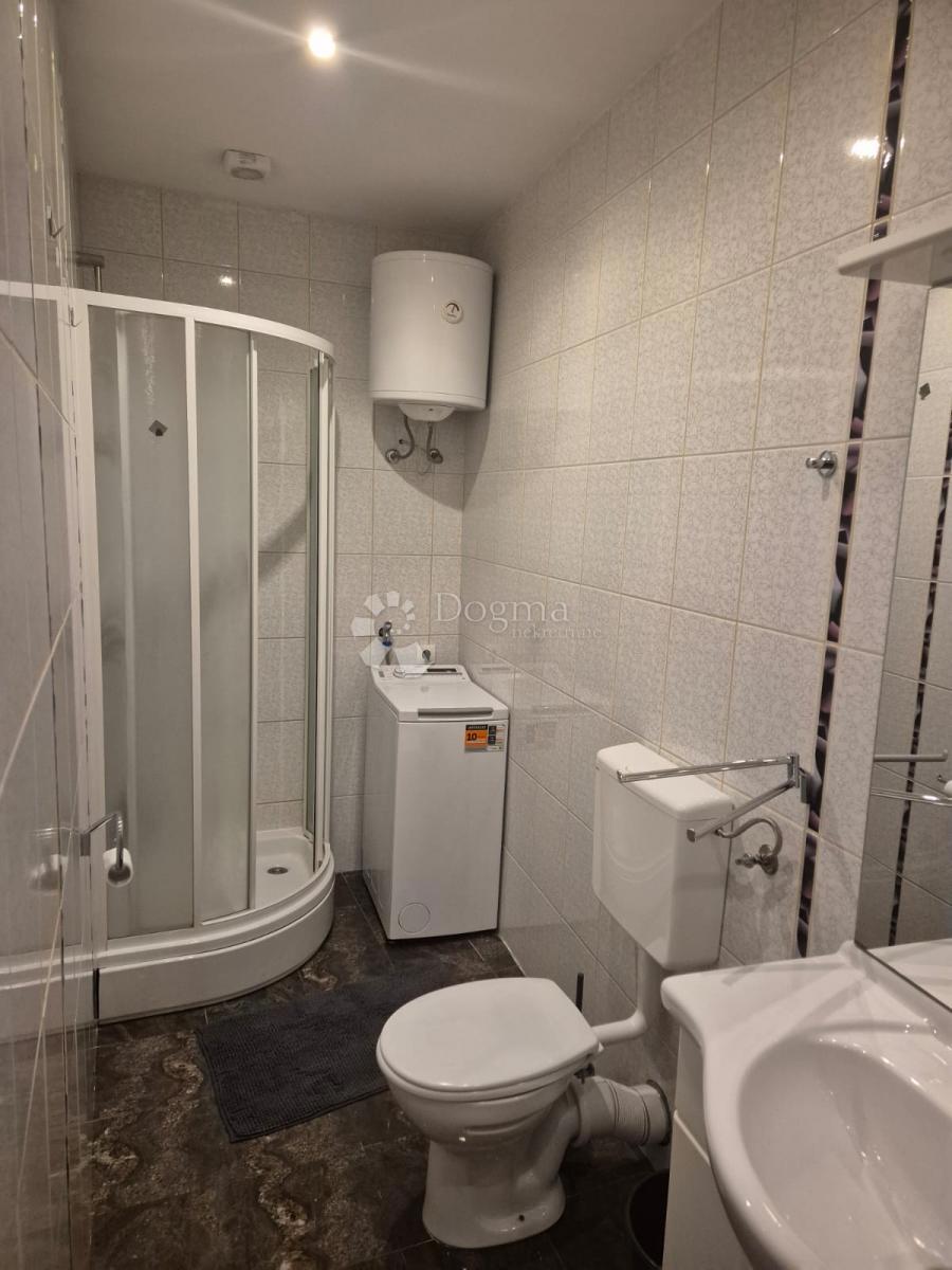 Hiša Novi Vinodolski, 100m2