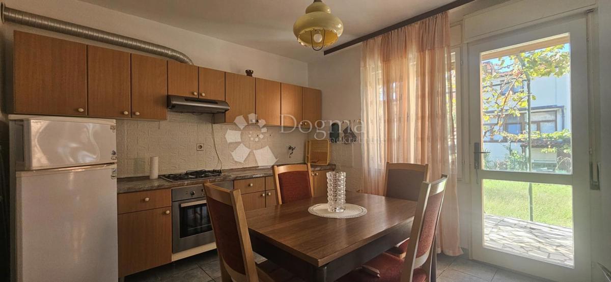 Hiša Štinjan, Pula, 160m2