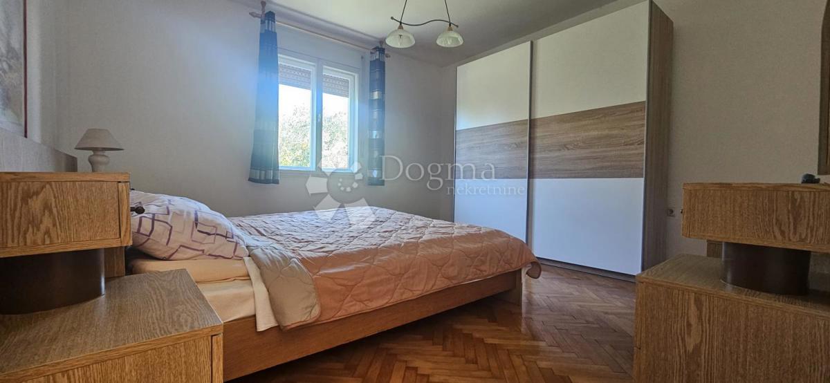 Hiša Štinjan, Pula, 160m2