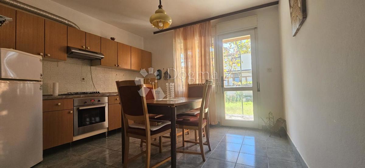 Hiša Štinjan, Pula, 160m2