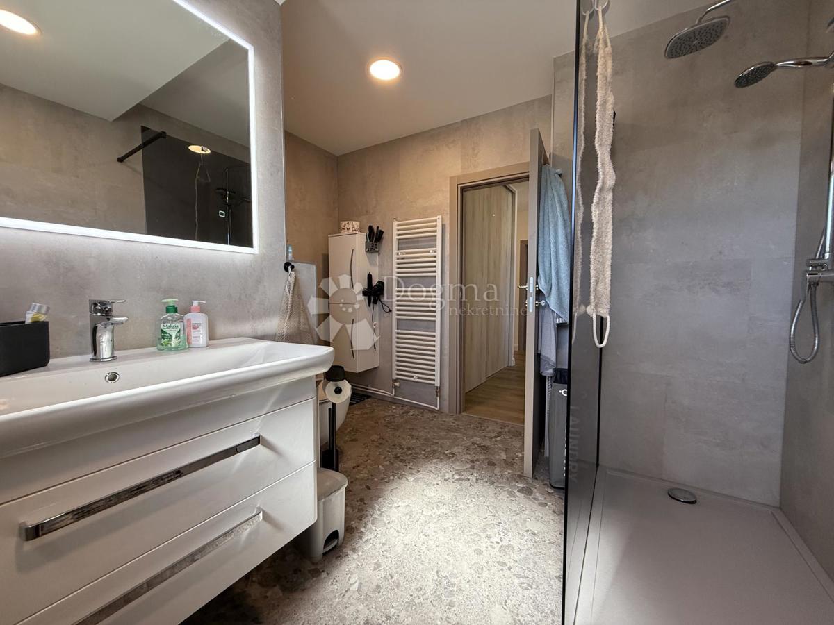 Hiša Banjole, Medulin, 285m2