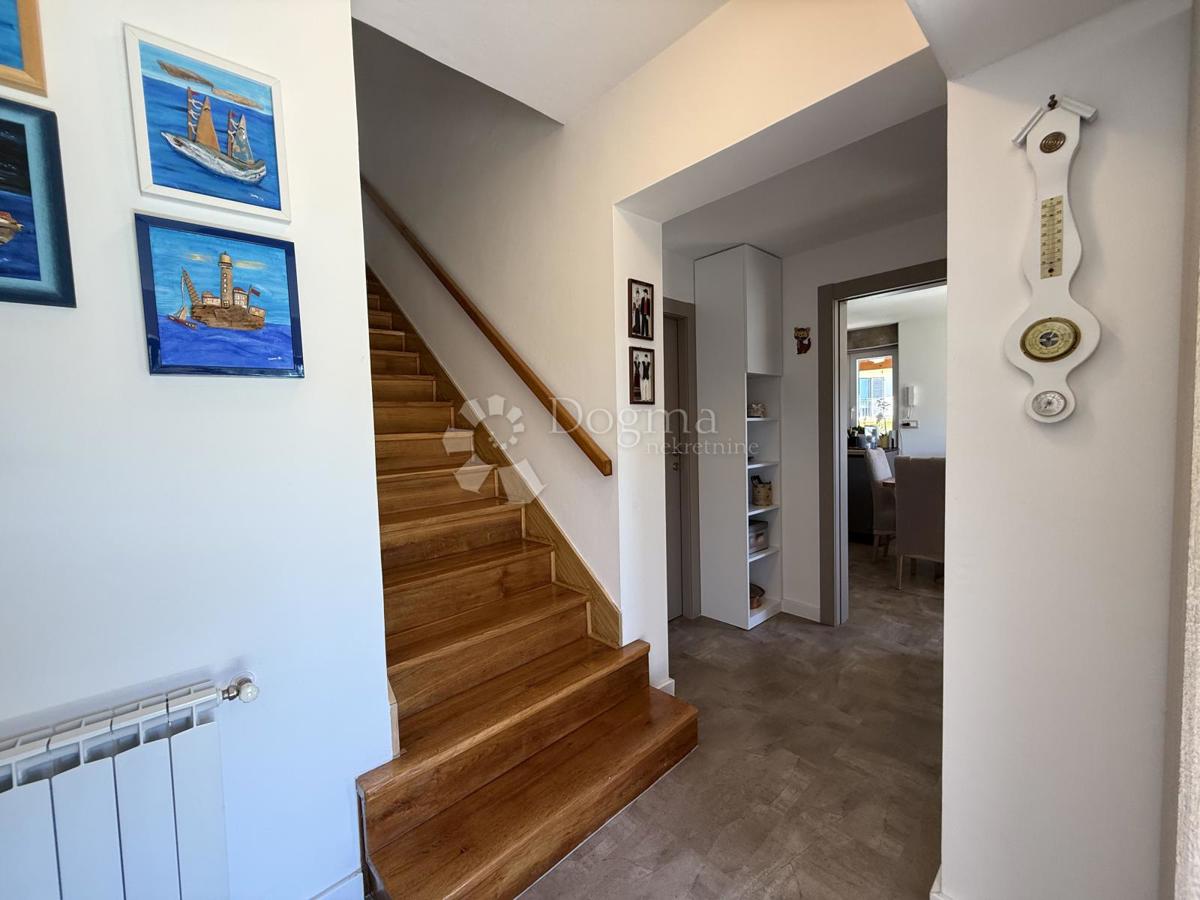 Hiša Banjole, Medulin, 285m2