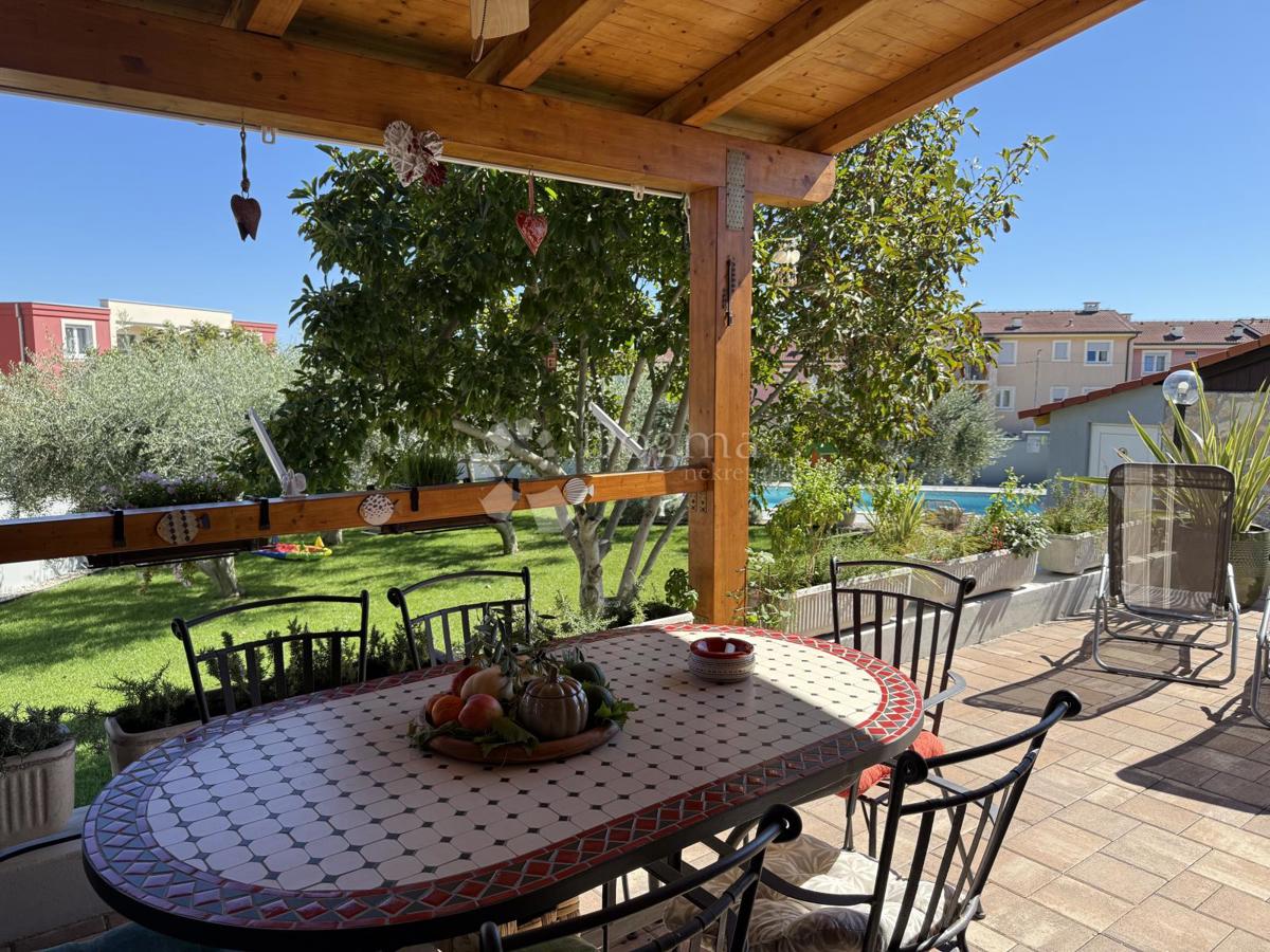 Hiša Banjole, Medulin, 285m2