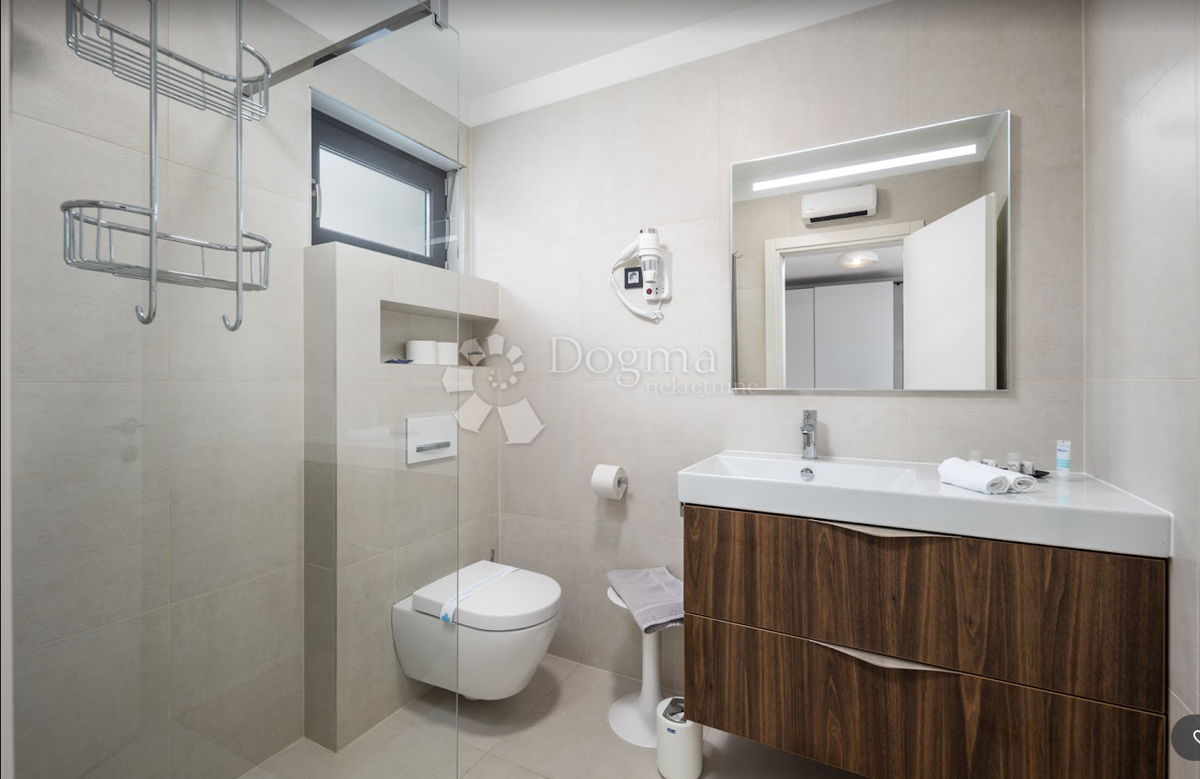 Hiša Opatija, 1.224m2