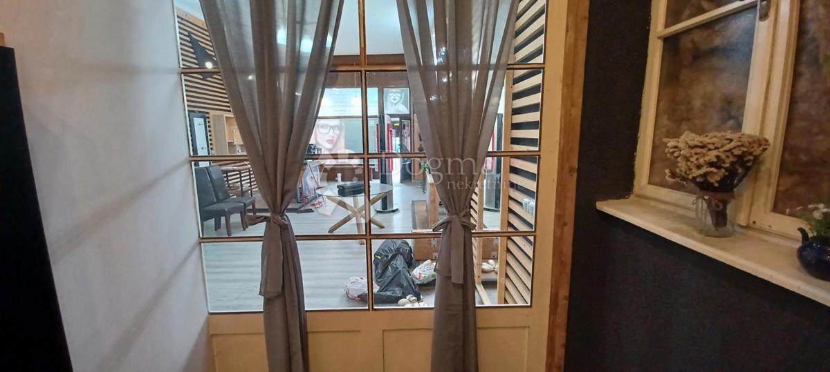 Poslovni prostor Centar, Vinkovci, 170m2