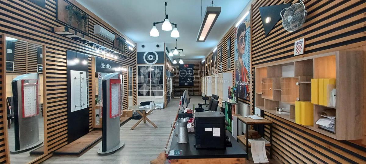 Poslovni prostor Centar, Vinkovci, 170m2