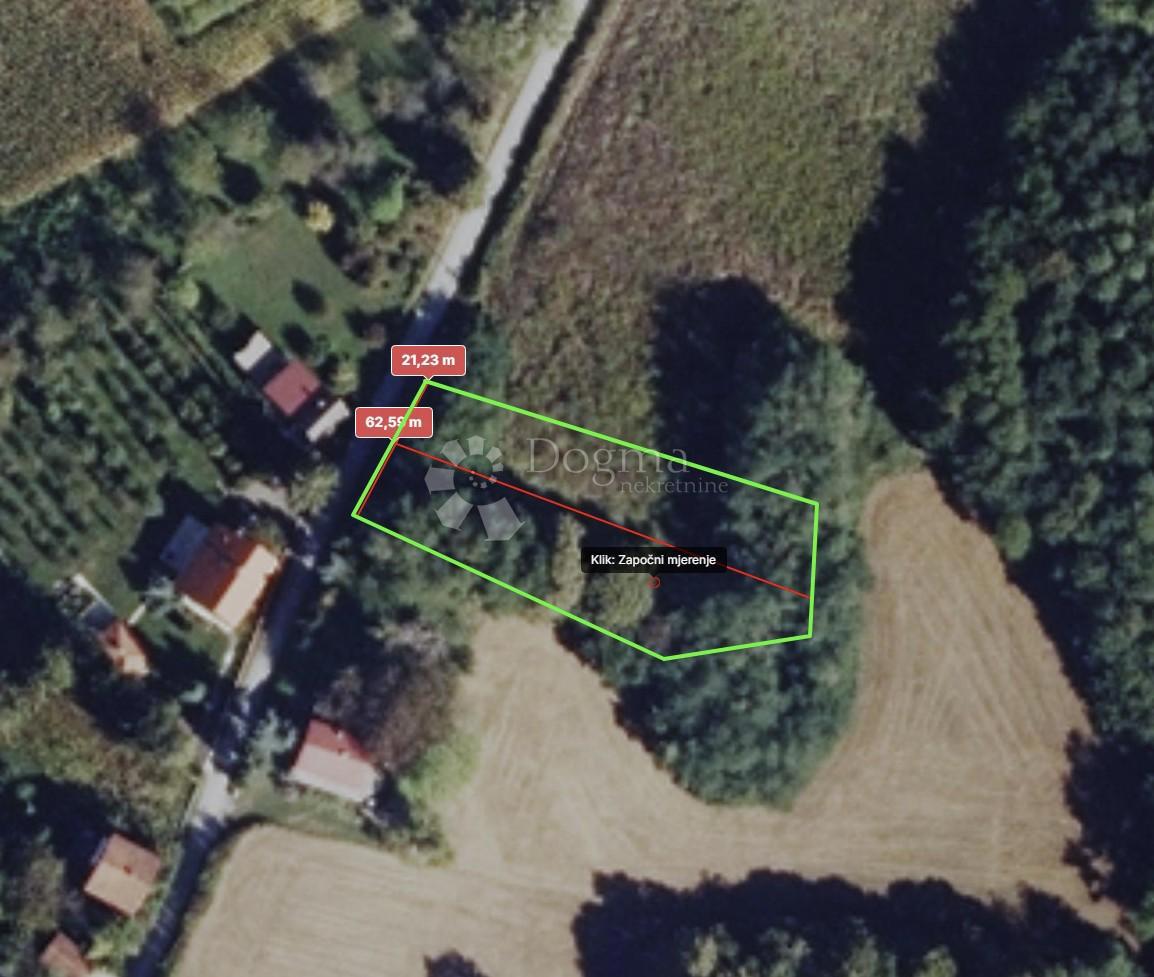 Zazidljivo zemljišče Maglenča, Veliko Trojstvo, 1.430m2