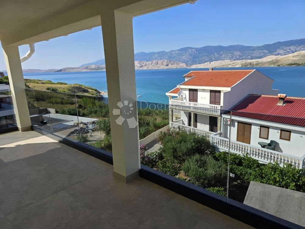Apartma Pag, 300m2