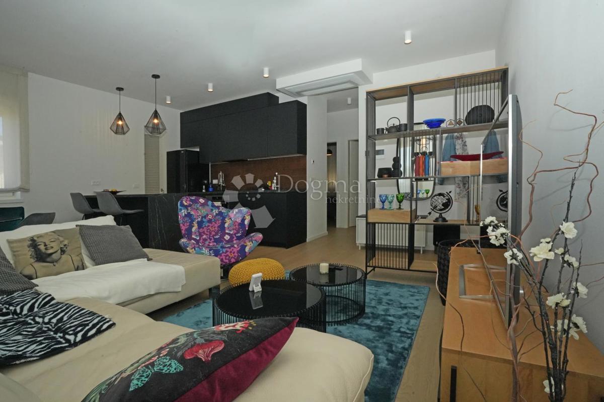 Stanovanje Poreč, 70m2