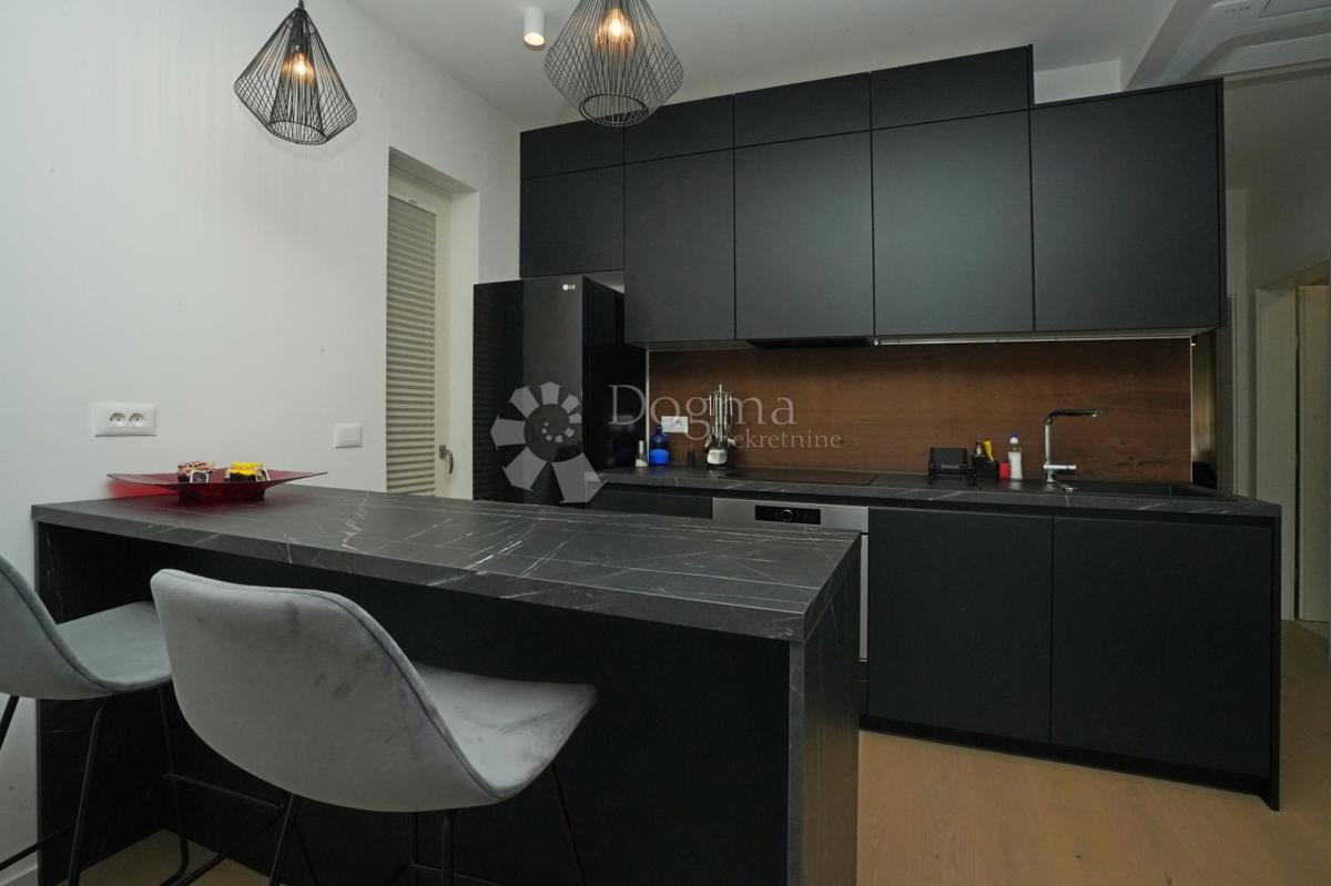 Stanovanje Poreč, 70m2